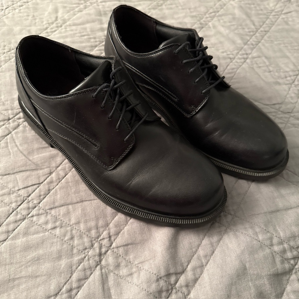 Dunham Men's Burlington Waterproof Black Shoes 10.5 2E